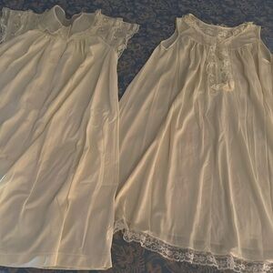 Vintage Yellow Shadowline Maxi Lace Nightgown Robe Petite